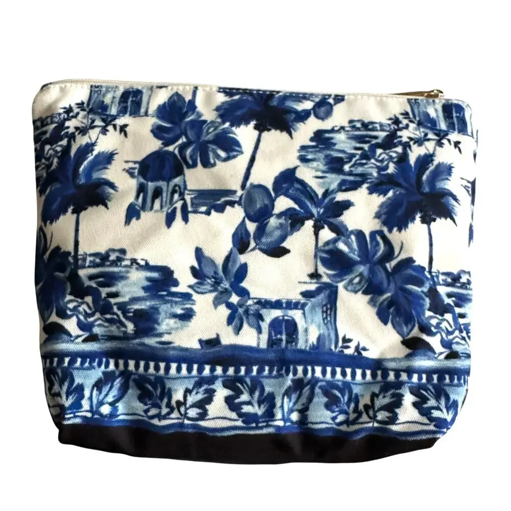 LOFT NEW Makeup Bag Blue White Chinoiserie Zip Cosmetic Pouch Travel Case NWT